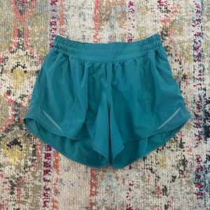 Lululemon Hotty Hot 4” Shorts